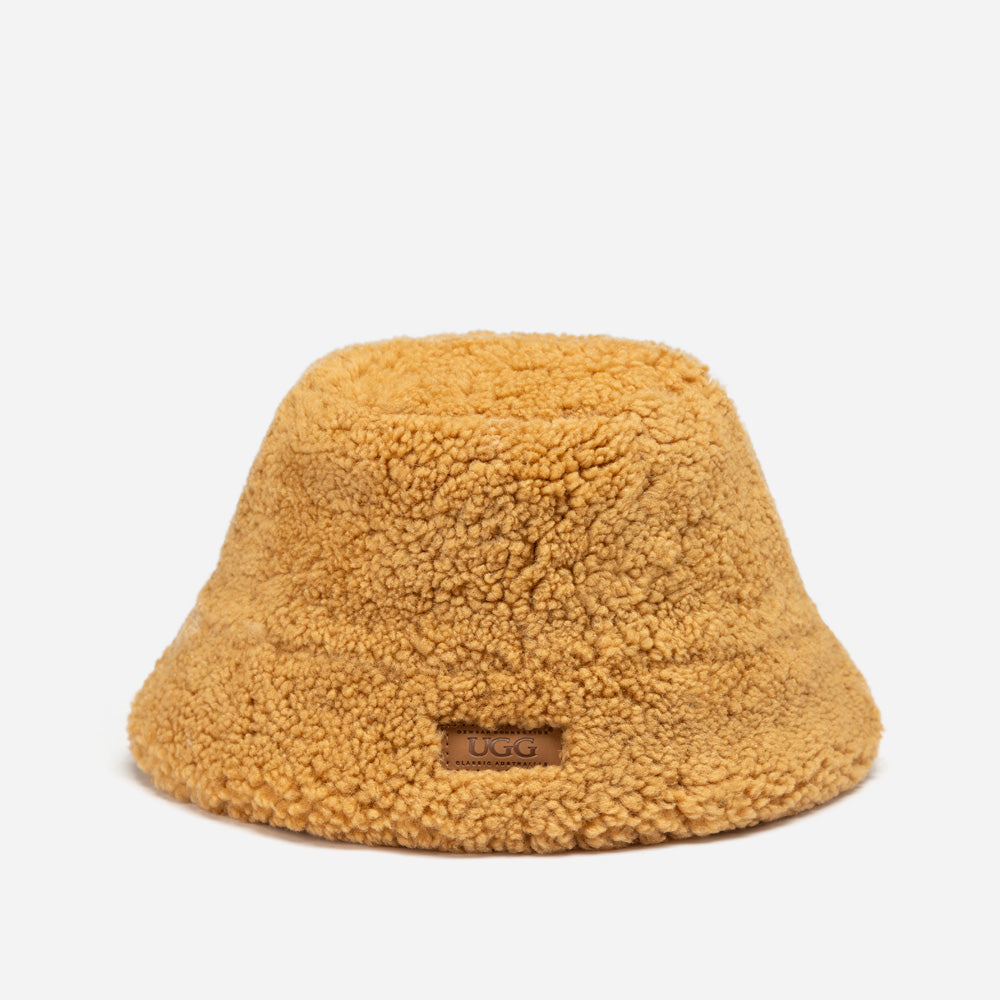 帽子 UGG W Curly Sheepskin Cuff Hat UGG Women's Curly Sheepskin Cuff Hat, Chestnut, Small-Medium