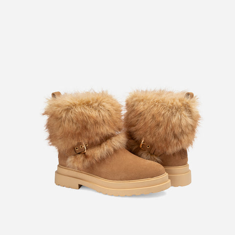UGG Cecilia Fluff Boots