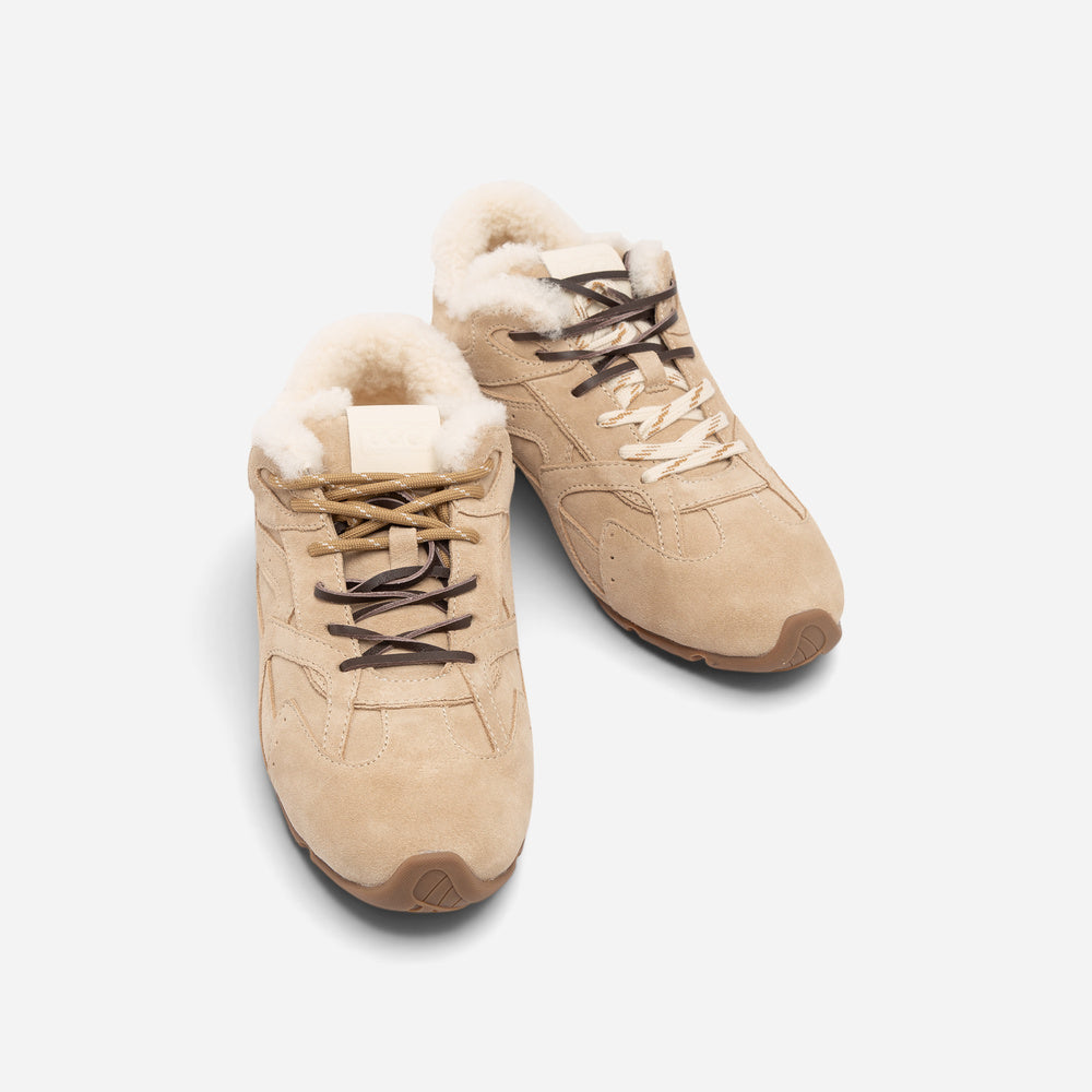 UGG TR Cosy Shearling Sneakers