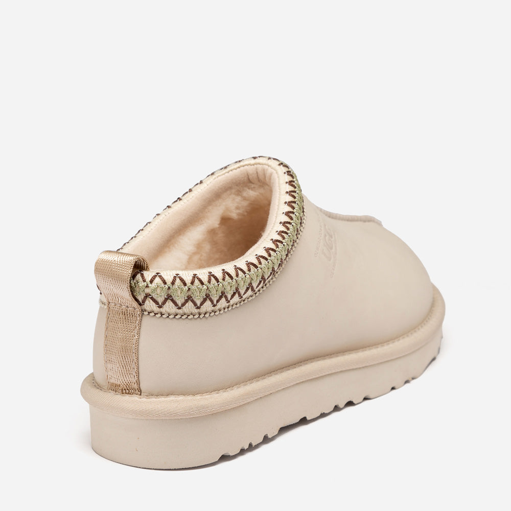 Ugg Sydney Oiled Leather Slipper (Water Resistant)